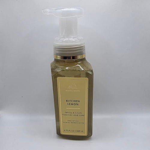 Kitchen lemon. Froðusápa