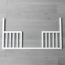 Hliðar öryggisslá á 60x120cm rimlarúm frá Woodies